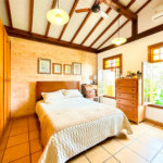 Casa à venda com 3 suítes no condomínio São Joaquim, Vinhedo - SP