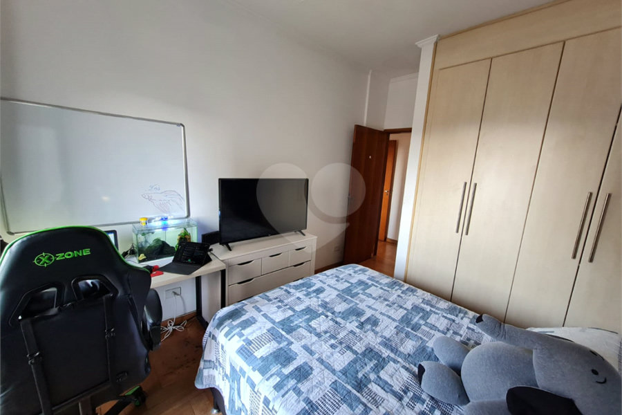 Apartamento à venda com 4 quartos, sendo 1 suíte, em Alto da Lapa, São Paulo, SP