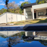 Casa Térrea à venda com 3 quartos, sendo 1 suíte,  em Pedra Vermelha (terra Preta), Mairiporã, SP