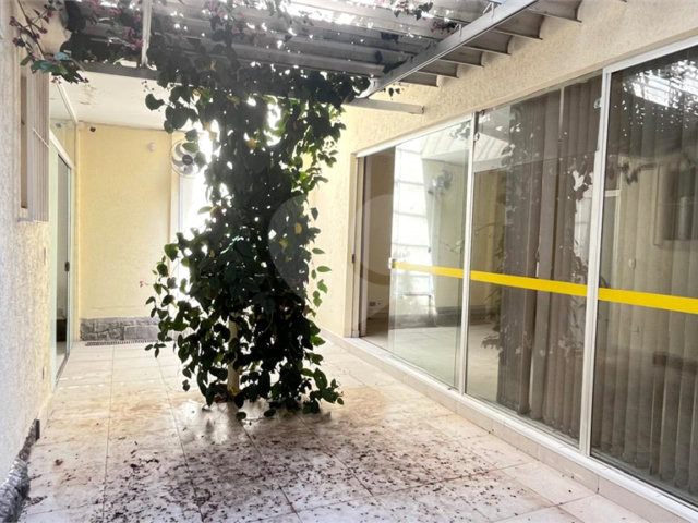 Casa à venda com 3 quartos, sendo 1 suíte,  em Brooklin, São Paulo, SP