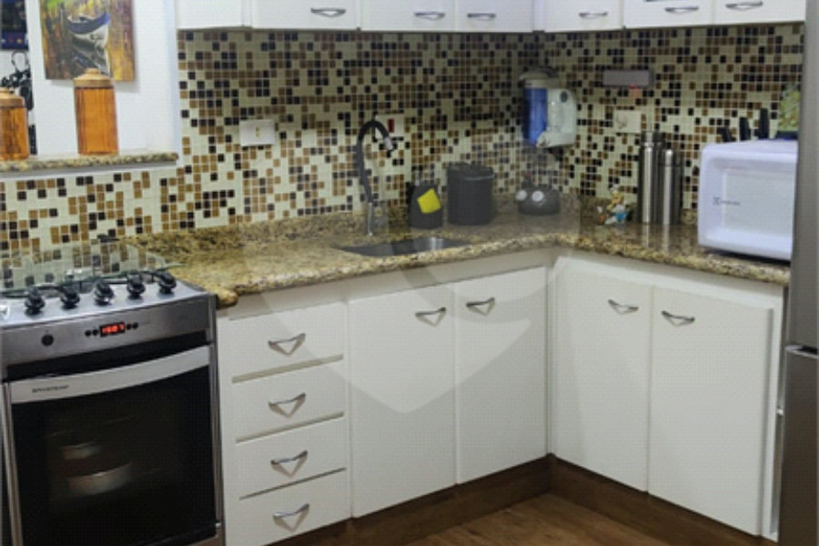 Casa à venda com 2 quartos no condomínio Parque das Araucárias, São Paulo - SP