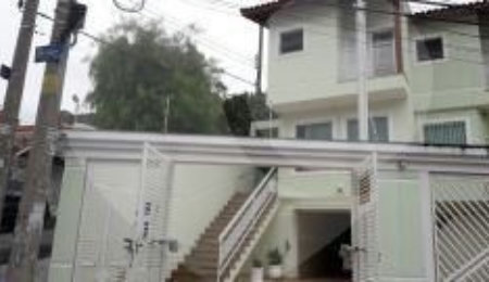 Sobrado à venda com 3 suítes em Vila Nivi, São Paulo, SP