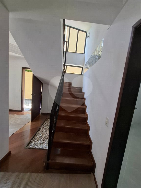 Casa para alugar com 4 quartos, sendo 2 suítes, no condomínio Palm Garden, São Paulo - SP