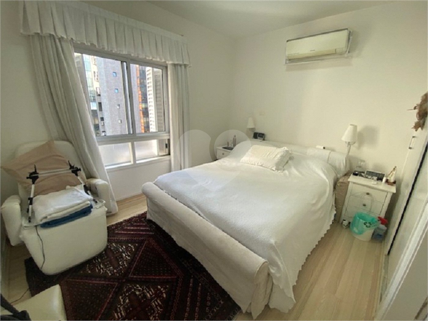 Apartamento à venda com 3 quartos, sendo 1 suíte, em Itaim Bibi, São Paulo, SP