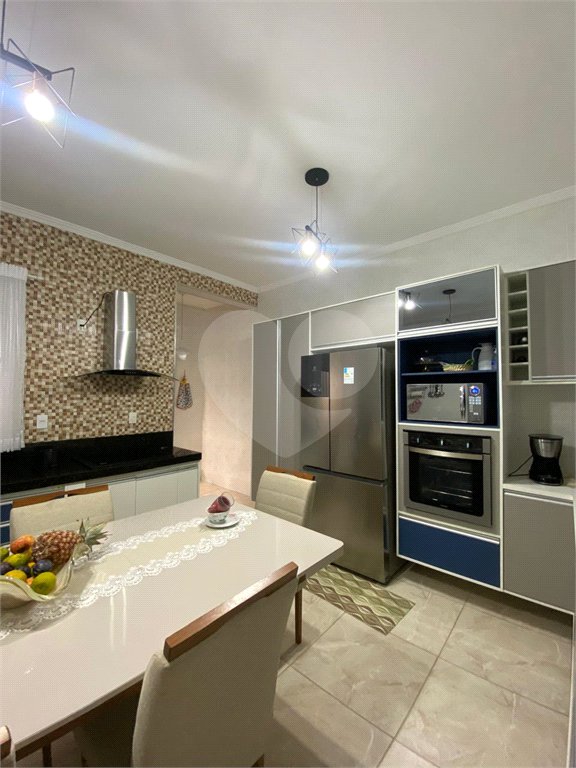 Casa à venda com 3 quartos, sendo 1 suíte, em Residencial Parque Laguna, Salto, SP