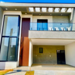 Casa à venda com 3 quartos, sendo 3 suítes, no condomínio Vila Giardino, Jundiaí - SP