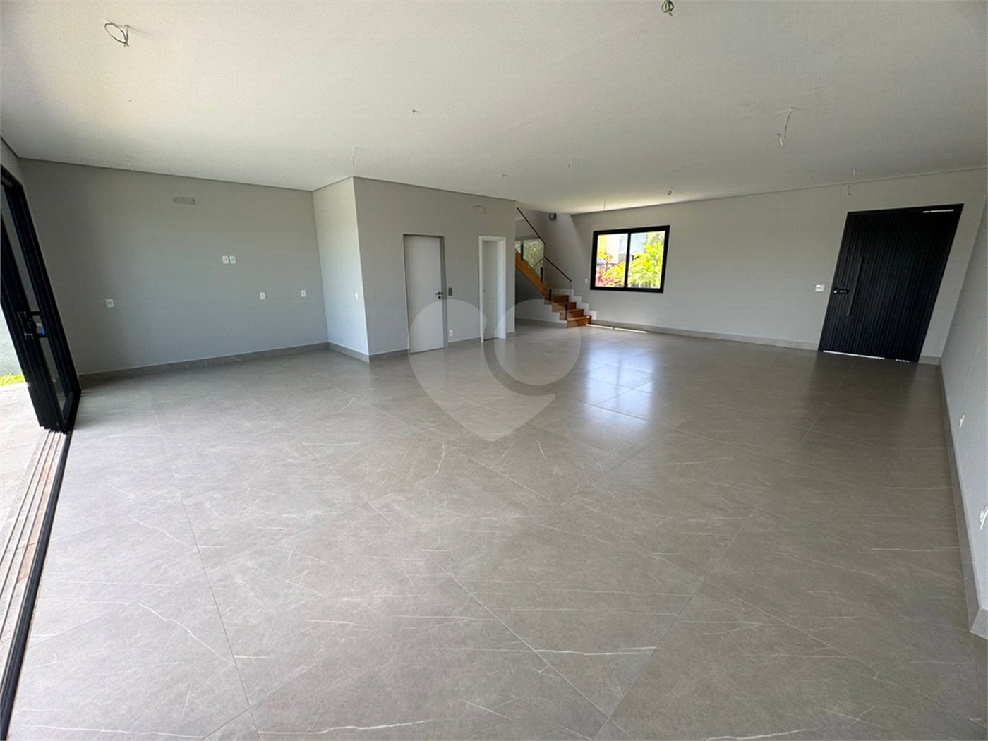 Casa à venda com 4 suítes no condomínio Villas do Golf, Itu - SP