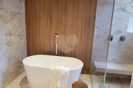 Apartamento à venda com 4 suítes em Vila Madalena, São Paulo, SP