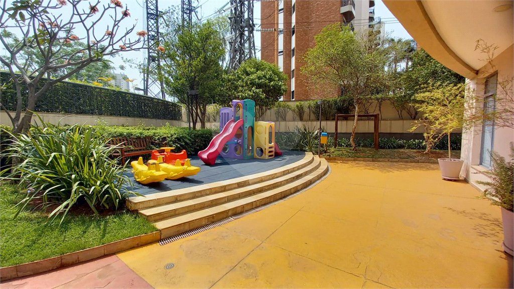 Apartamento à venda com 4 quartos, sendo 1 suíte, em Vila Leopoldina, São Paulo, SP