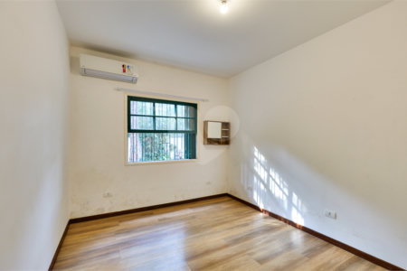 Casa para alugar com 5 quartos, sendo 3 suítes,  em Chácara Monte Alegre, São Paulo, SP