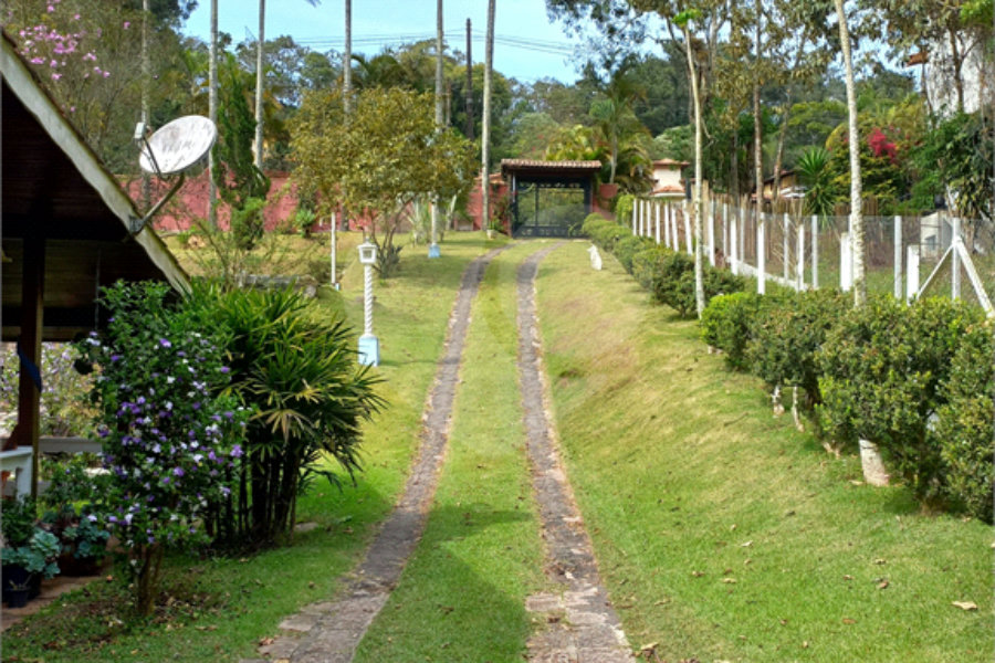 Condomínio à venda com 3 quartos, sendo 1 suíte, em Santa Inês, Caieiras, SP