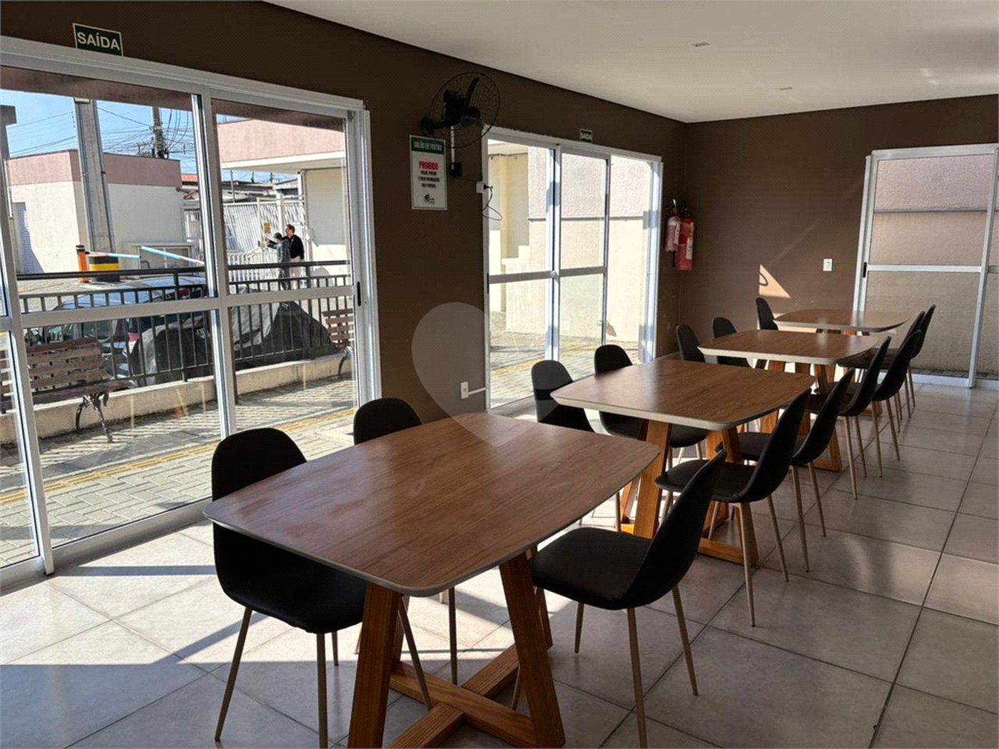 Apartamento à venda com 2 quartos em Jardim Rodrigues Alves, Ferraz de Vasconcelos, SP
