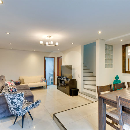 Sobrado à venda com 3 quartos, sendo 1 suíte, em Vila Mascote, São Paulo, SP