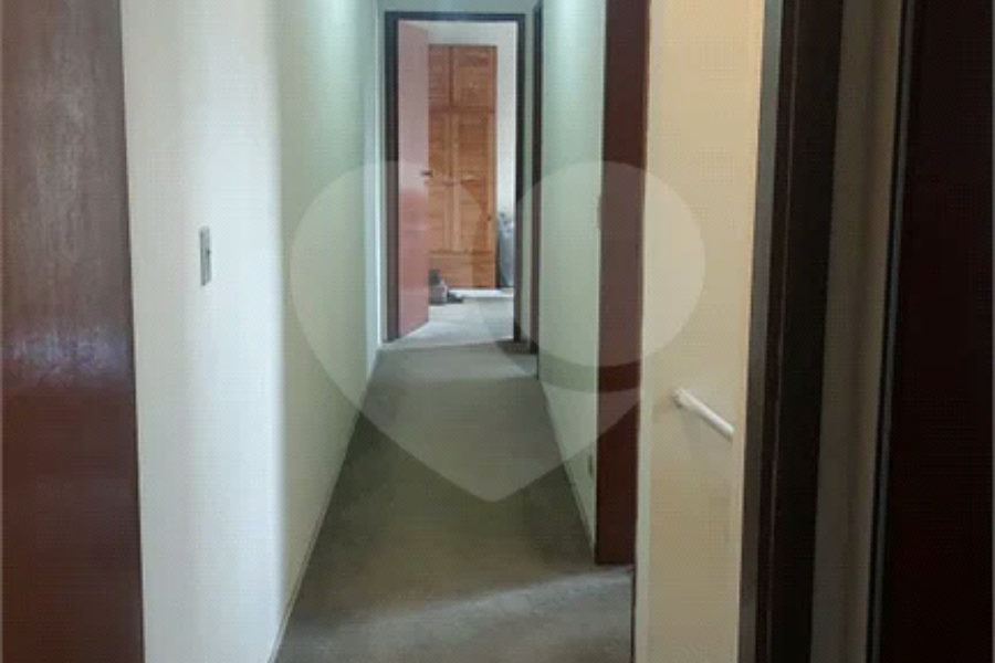 Sobrado à venda com 3 quartos, sendo 1 suíte, em Parque Vitória, São Paulo, SP
