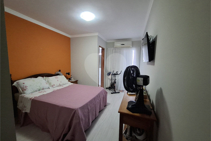 Sobrado à venda com 3 quartos, sendo 1 suíte, em Tucuruvi, São Paulo, SP