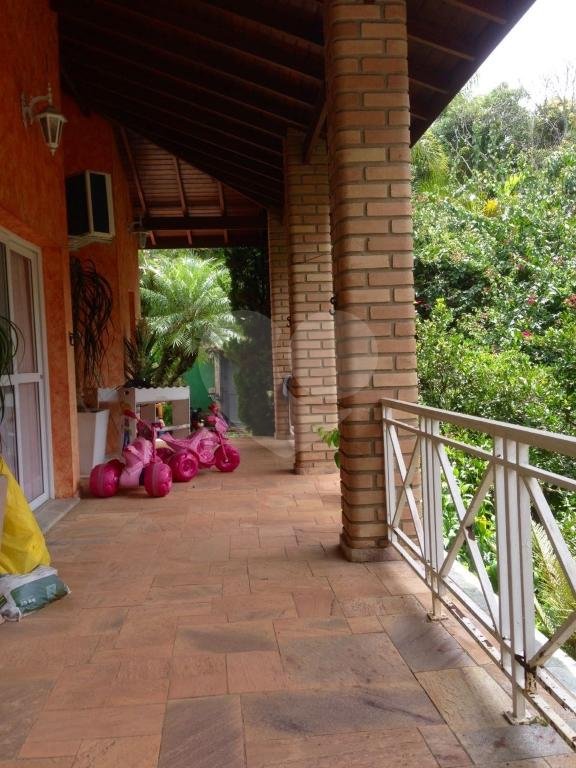 Casa à venda com 4 quartos, sendo 1 suíte, em Samambaia, Mairiporã, SP