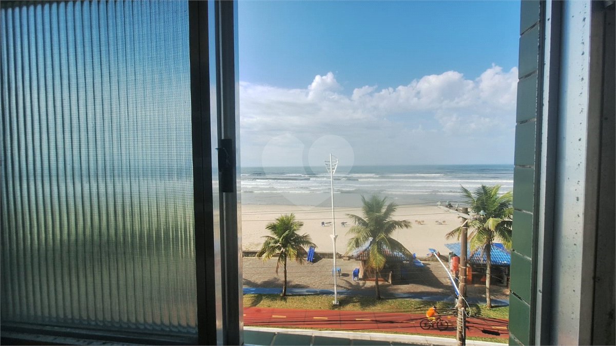 Apartamento à venda com 1 quarto no Centro, Mongaguá, SP