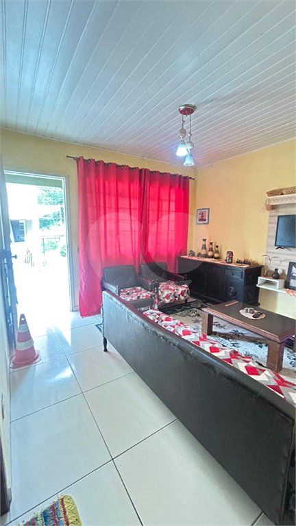 Sobrado à venda com 5 quartos em Pununduva, Cotia, SP