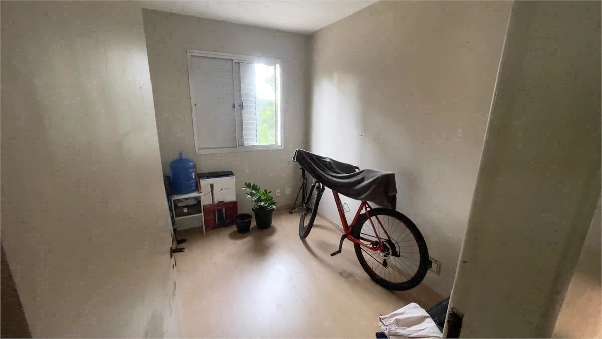 Apartamento à venda com 3 quartos em Jardim Monte Alegre, São Paulo, SP