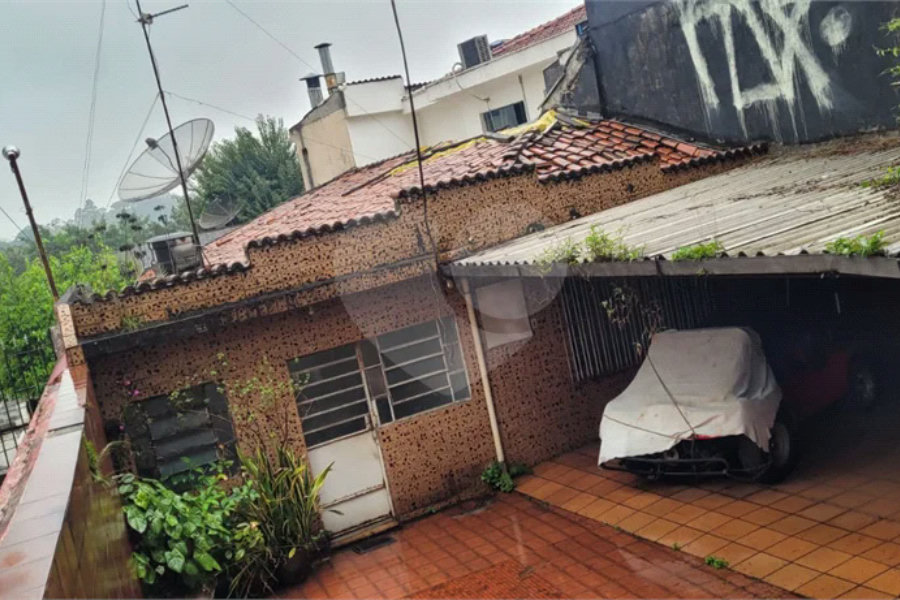 Casa Térrea à venda com 4 quartos, sendo 1 suíte, em Parque Mandaqui, São Paulo, SP