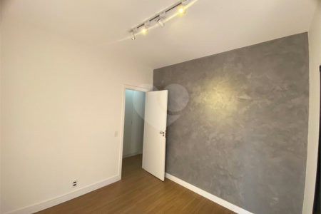 Apartamento à venda com 3 quartos, sendo 1 suíte, em Vista Alegre, Vinhedo, SP