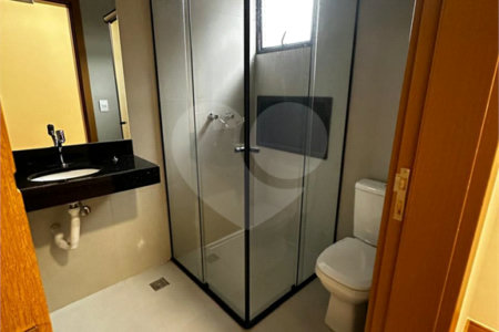 Casa Térrea à venda com 3 quartos, sendo 1 suíte, em Residencial Jardins da Catalunha, Atibaia, SP