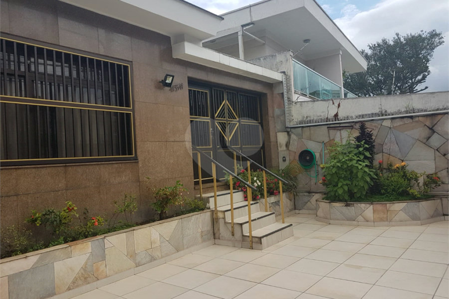 Casa Térrea à venda com 3 quartos, sendo 1 suíte, em Vila Constança, São Paulo, SP