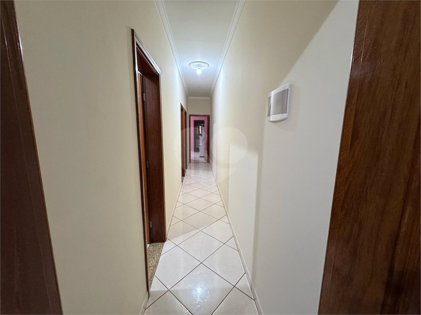 Casa à venda com 3 quartos, sendo 1 suíte, em Morada do Sol, Itapetininga, SP