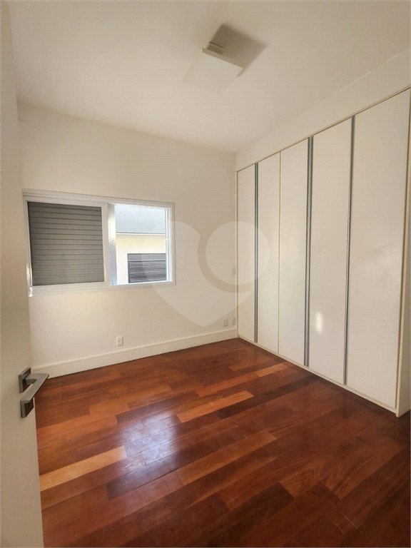 Casa à venda ou para alugar com 4 suítes no condomínio Residencial Jaguary, São José dos Campos - SP