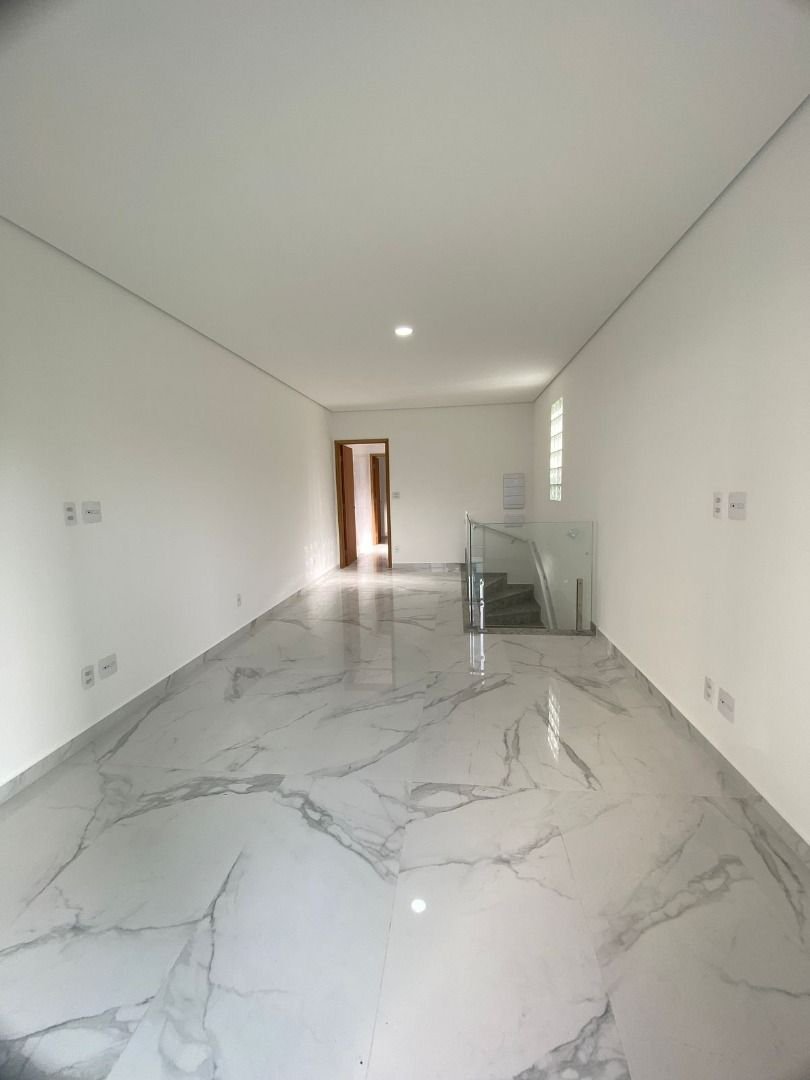 Casa com 3 dormitórios à venda, 90 m² por R$ 905.000,00 - Ponta da Praia - Santos/SP