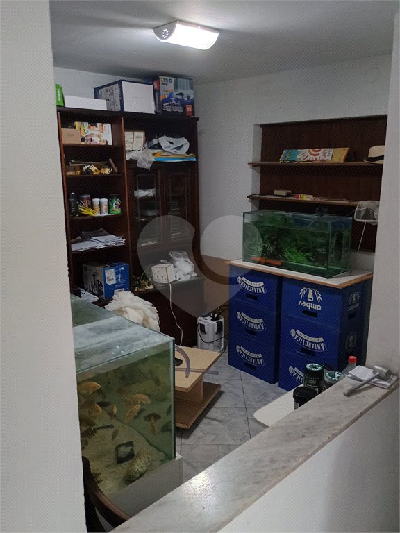 Casa à venda com 5 quartos, sendo 1 suíte, em Bangu, Rio de Janeiro, RJ