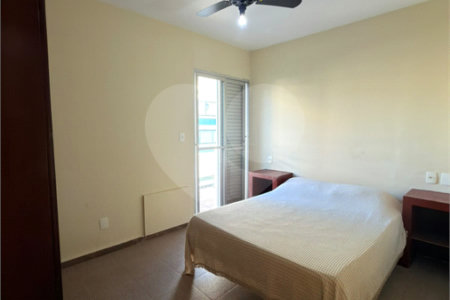Cobertura à venda com 4 quartos, sendo 2 suítes,  em Braga, Cabo Frio, RJ