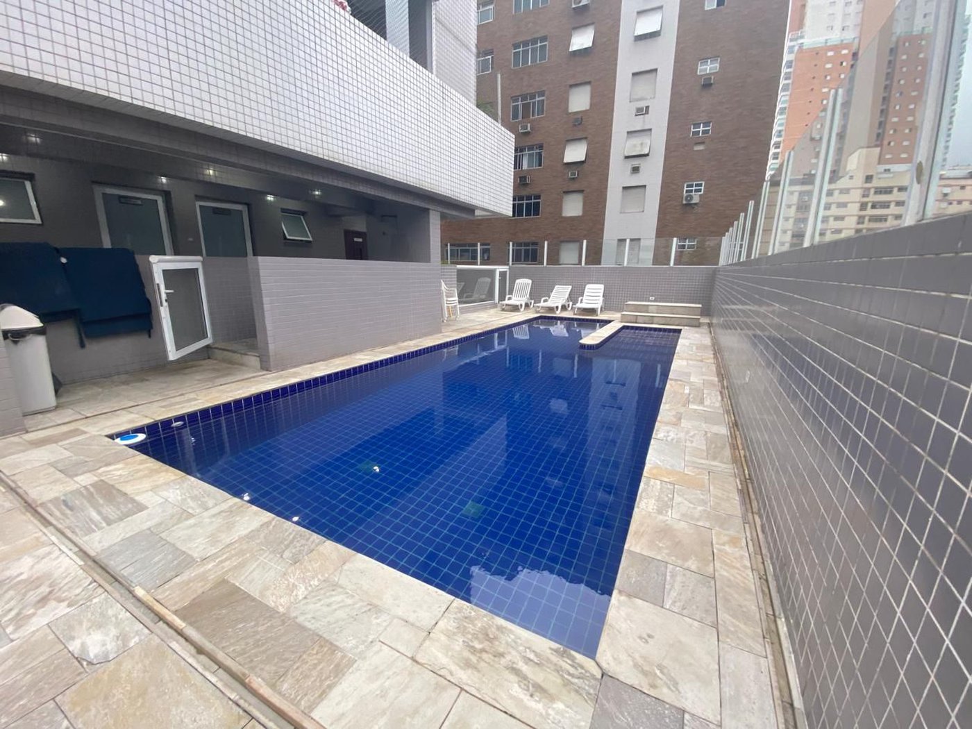 Apartamento com 2 dormitórios à venda, 89 m² por R$ 1.010.000,00 - Gonzaga - Santos/SP