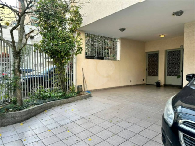 Casa à venda com 3 quartos, sendo 1 suíte,  em Santana, São Paulo, SP