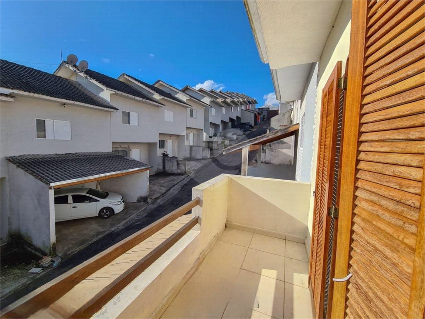 Casa à venda com 2 quartos no condomínio Villagio dos Pinhais, Pinhalzinho - SP