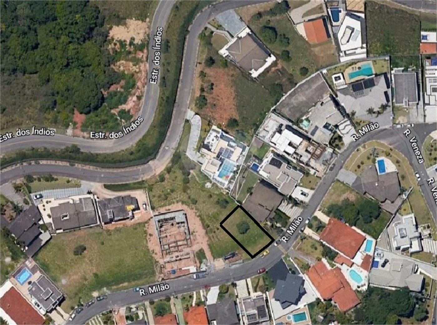Terreno à venda no condomínio Arujá Hills Iii, Arujá - SP
