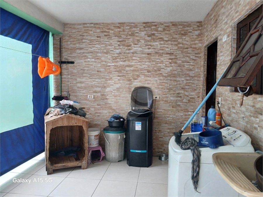 Sobrado à venda com 3 quartos, sendo 1 suíte, em Itaquera, São Paulo, SP