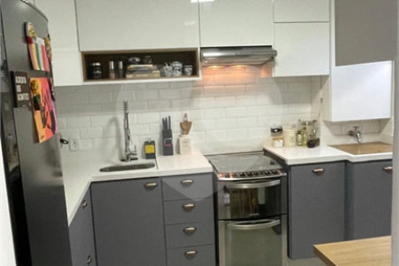 Casa à venda ou para alugar com 3 quartos, sendo 1 suíte, no condomínio Liberty Village, São Paulo - SP
