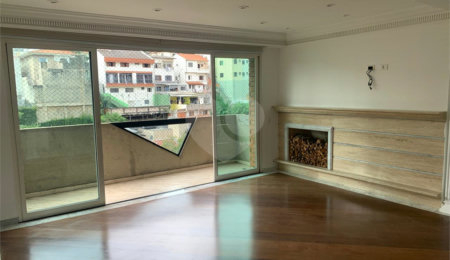 Cobertura à venda com 4 quartos, sendo 3 suítes, em Vila Mariana, São Paulo, SP