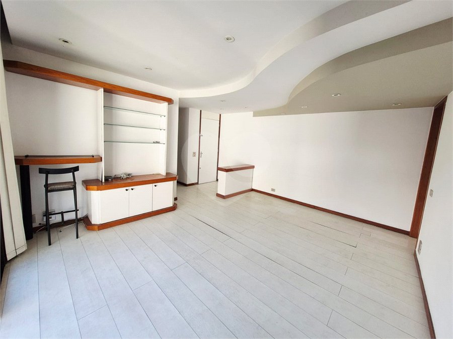 Apartamento à venda com 2 quartos em Lagoa, Rio de Janeiro, RJ