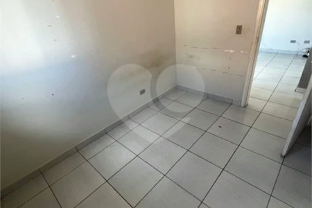 Apartamento de 2 dormitórios no Jardim Novo Ângulo, em Hortolândia!