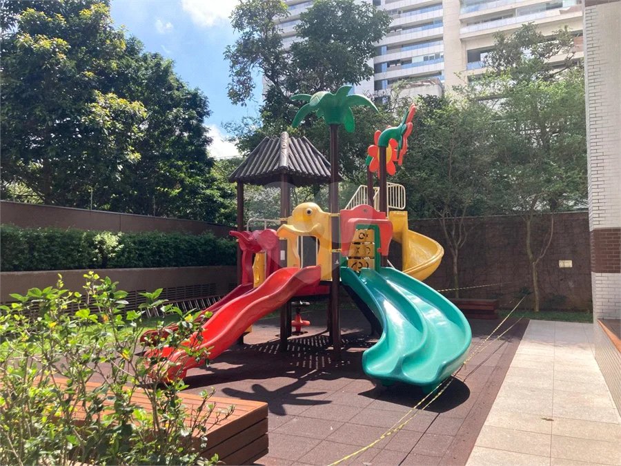 Apartamento para alugar com 4 suítes em Chácara Santo Antônio, São Paulo, SP