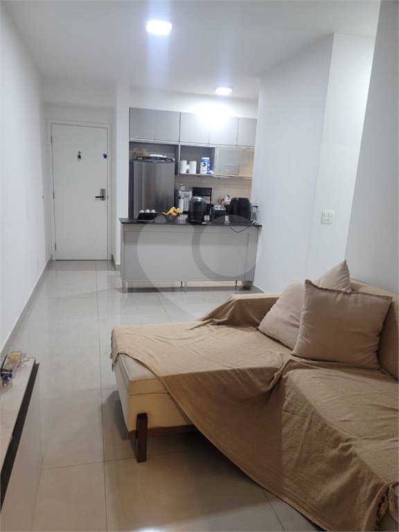 Apartamento à venda com 2 quartos, sendo 1 suíte,  em Jardim Marajoara, São Paulo, SP