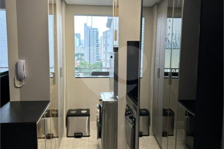 Apartamento à venda com 2 quartos em Vila Olímpia, São Paulo, SP