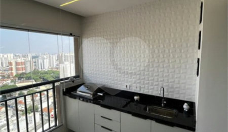 Apartamento à venda com 2 quartos, sendo 1 suíte,  em Mooca, São Paulo, SP