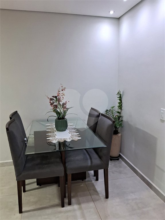 Apartamento à venda com 2 quartos, sendo 1 suíte, em Vila Maria Luiza, Ribeirão Preto, SP