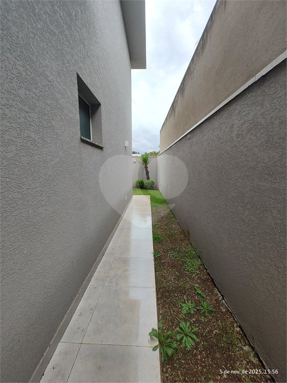 Casa Térrea à venda com 3 suítes em Jardim do Lago, Atibaia, SP