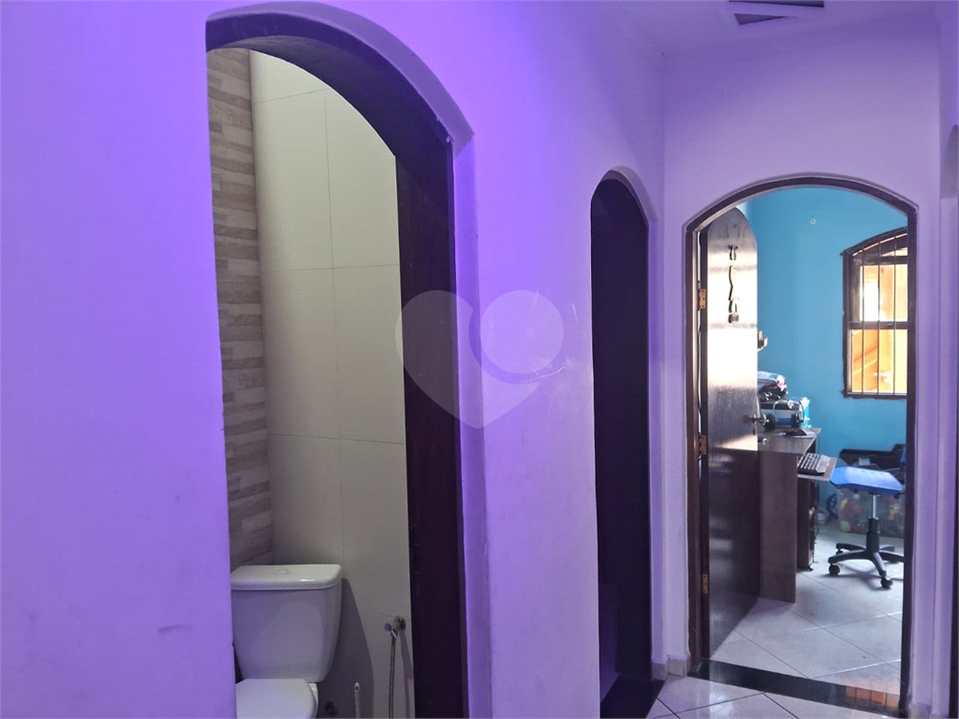 Casa à venda com 3 quartos, sendo 2 suítes, em Jardim Míriam, Suzano, SP