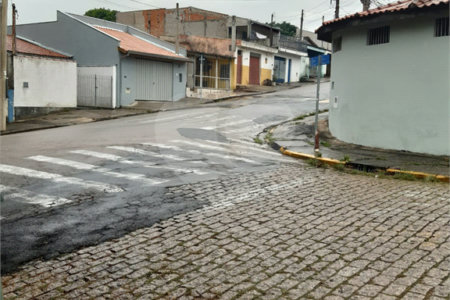 Casa à venda com 3 quartos, sendo 1 suíte, em Jardim São Judas Tadeu, Salto, SP