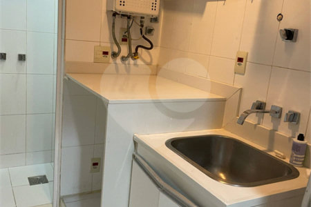 Apartamento à venda com 2 quartos no Centro, Rio de Janeiro, RJ